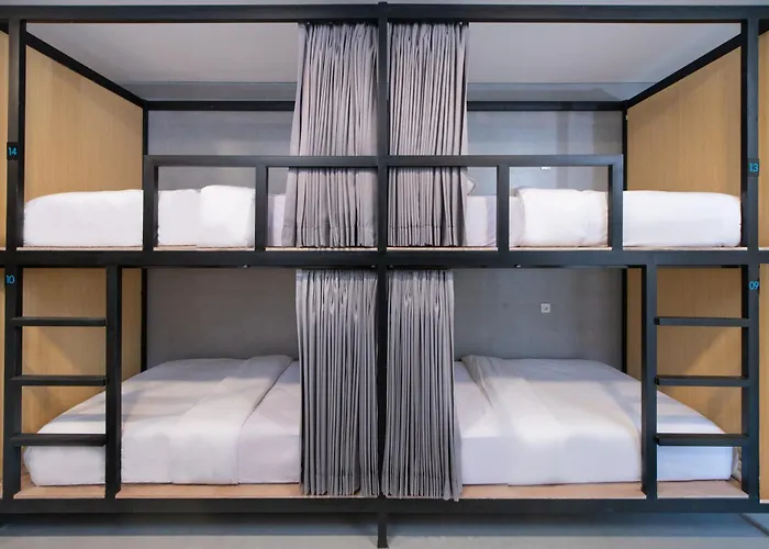 Hotel Bunga 3*