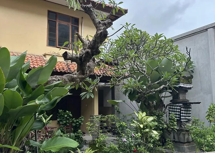 Bunga Hotel