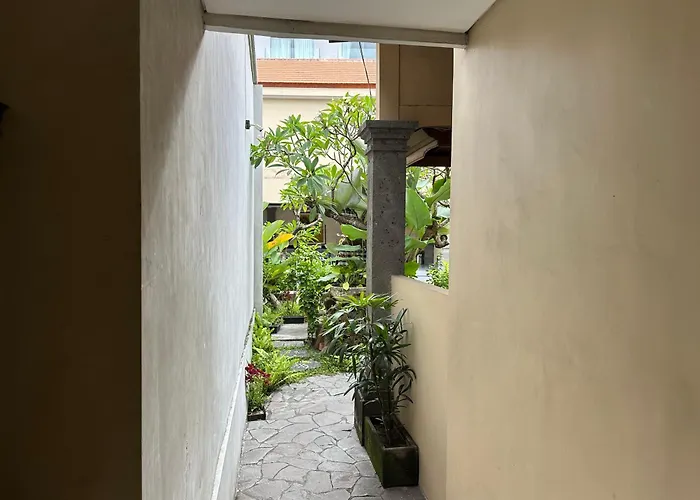 Bunga Hotel