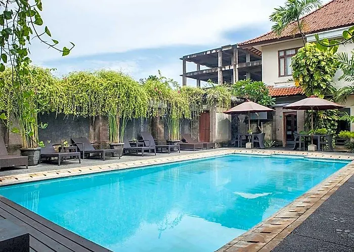 Bunga Hotel