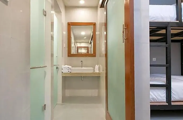 Bunga فندق سمينياك